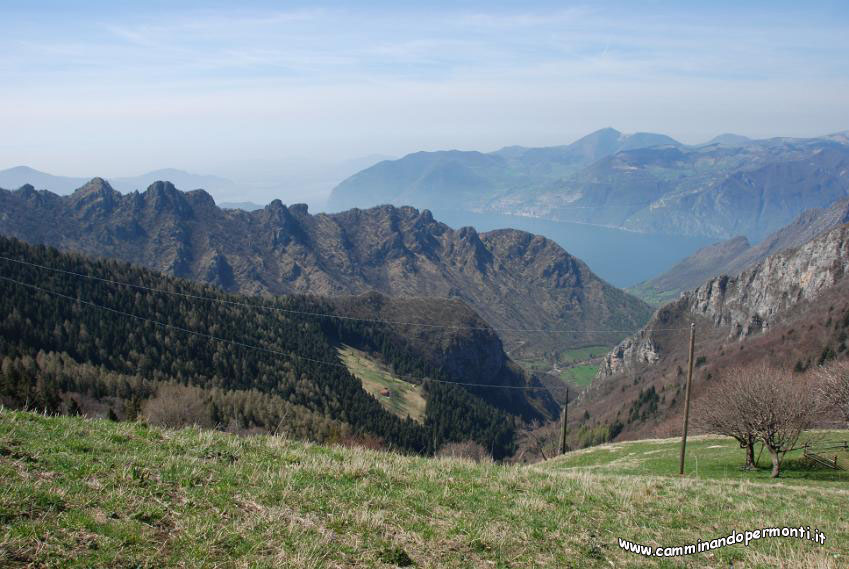 104 Lago di Iseo.JPG